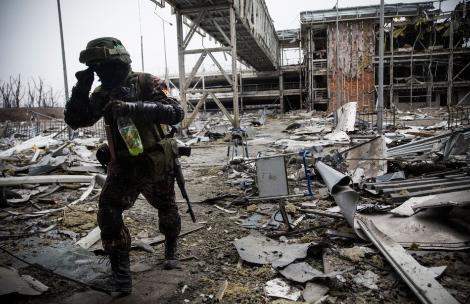 战争的悲惨后果:乌克兰顿涅茨克一切都变废墟