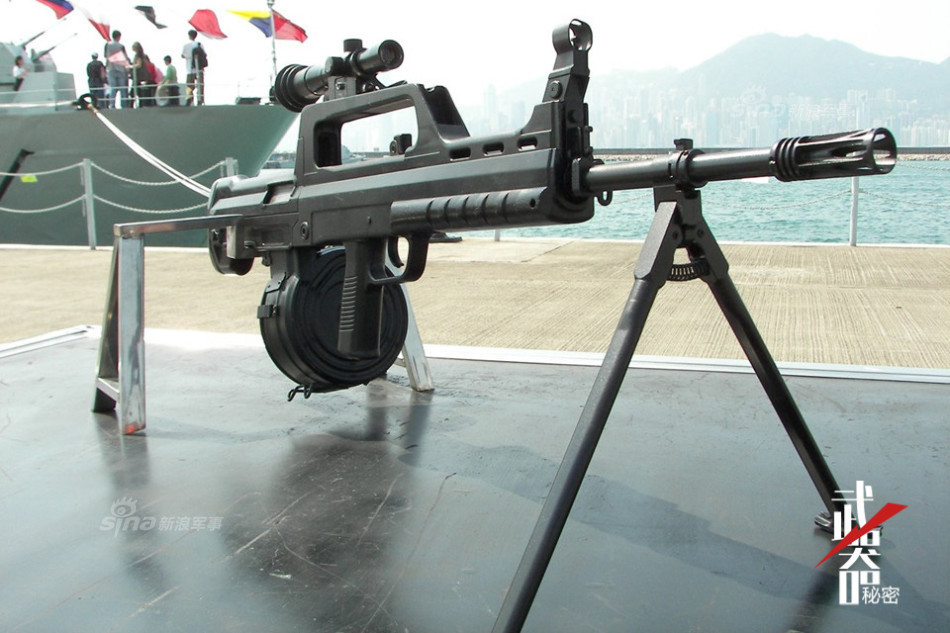 成败两难言中国95式班用枪族的发展