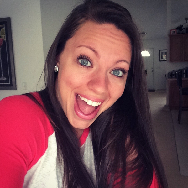 美军防地雷车部队大嘴女兵秀微笑私照