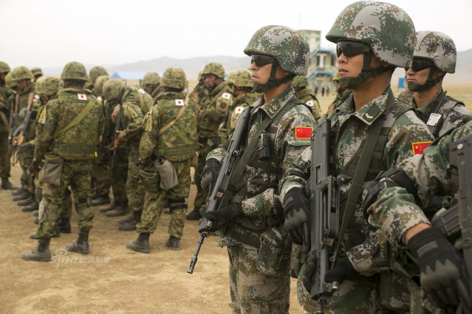 解放军赴蒙古军演与日本自卫队联合训练