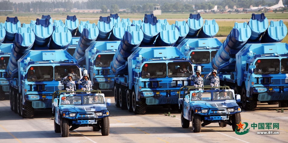 威武:09阅兵中国三军主战导弹集中亮相展国威_高清图集_新浪网