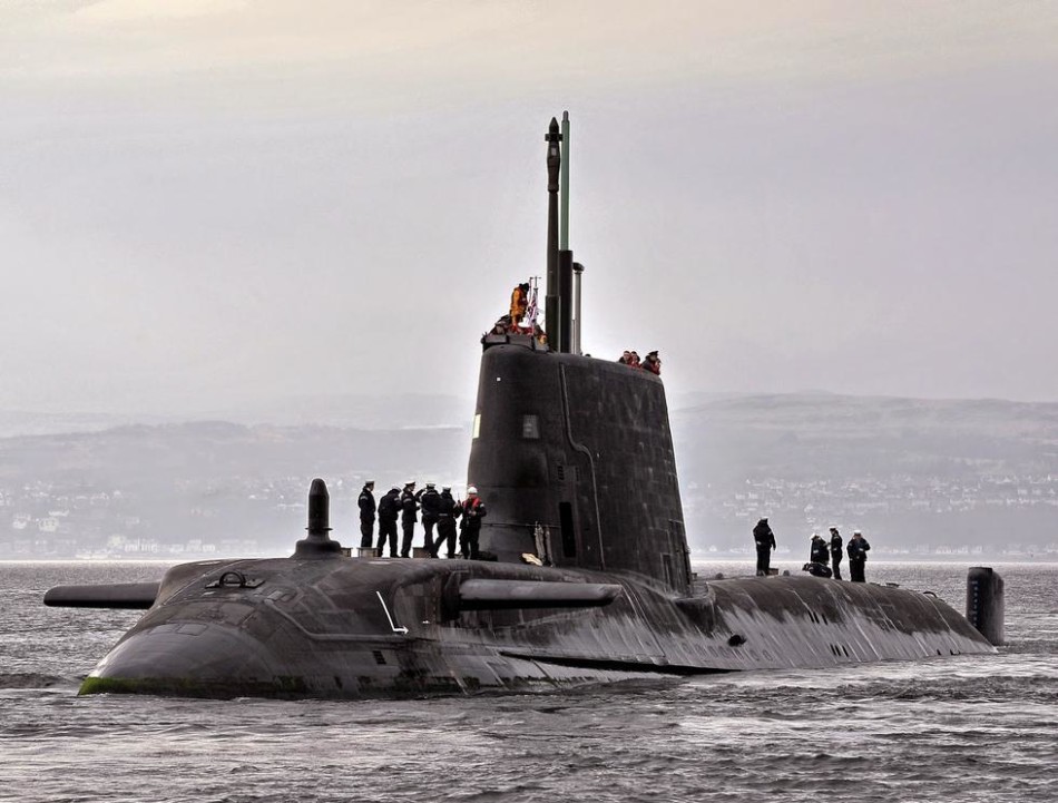 英国海军第三艘新型机敏级核攻击潜艇开始海试!