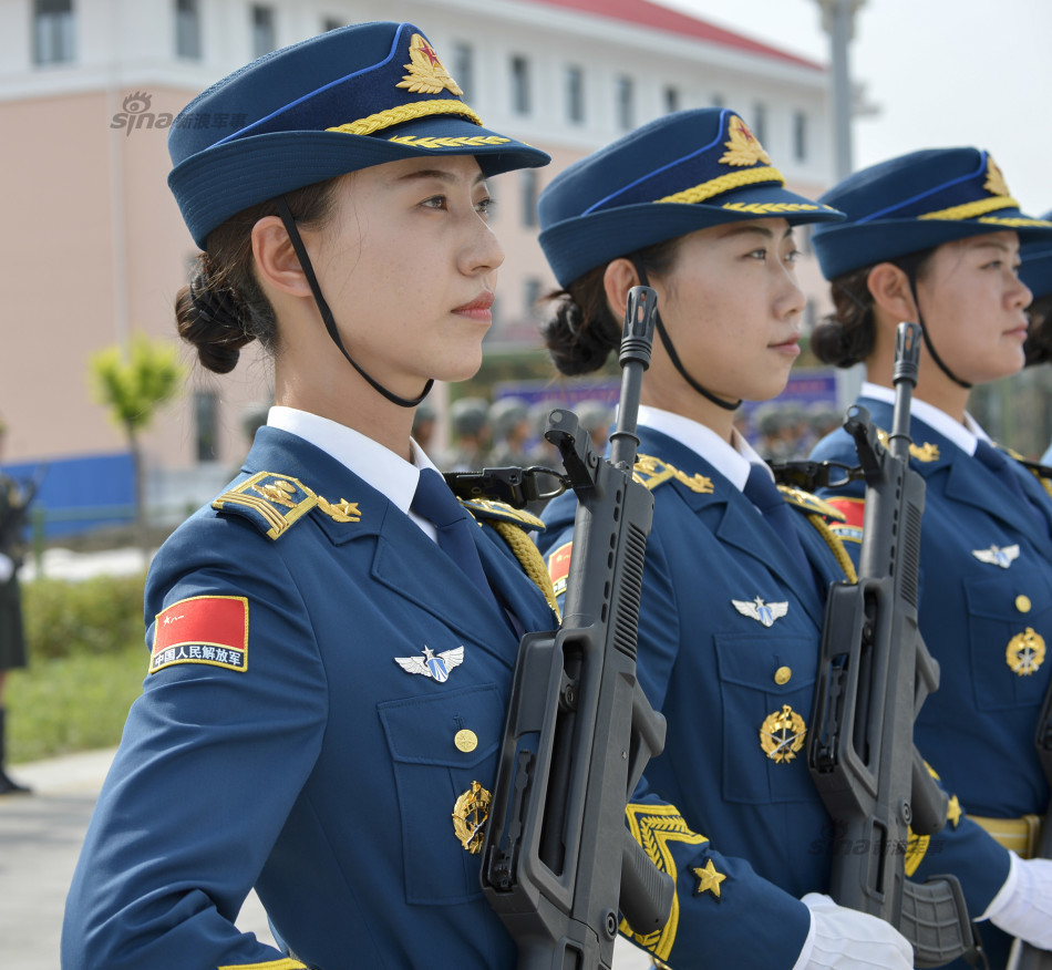 空军受阅方队训练照公开_新浪图片_手机新浪网