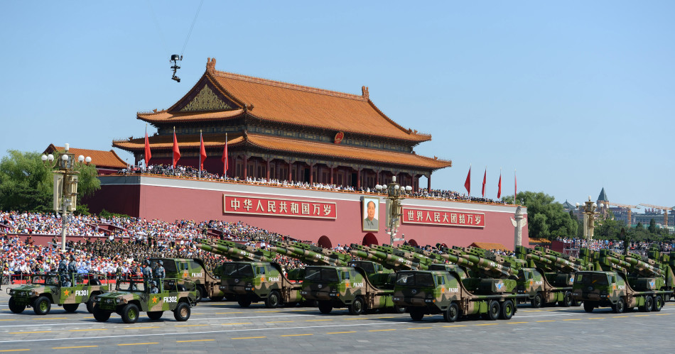 凶猛无比我军受阅新型战术战略导弹真容亮相