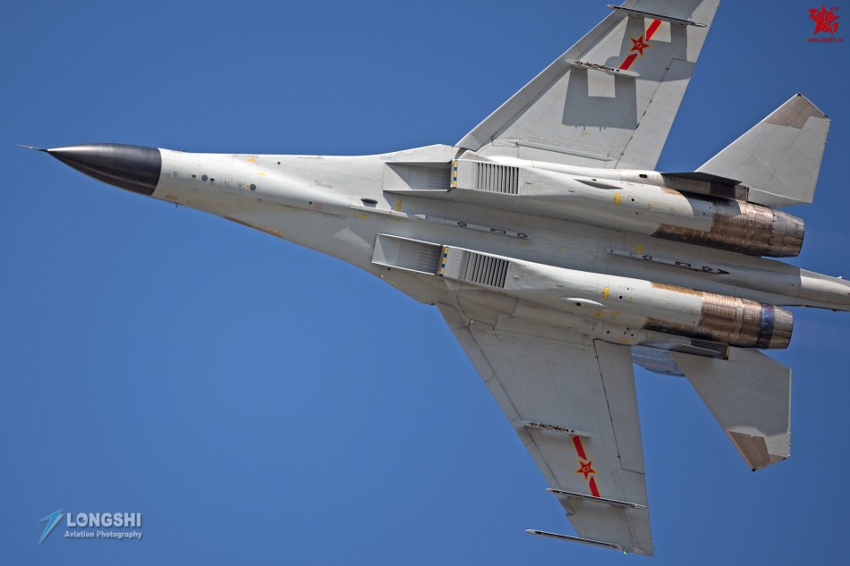 我歼11bs战机高清近照_新浪图片_手机新浪网