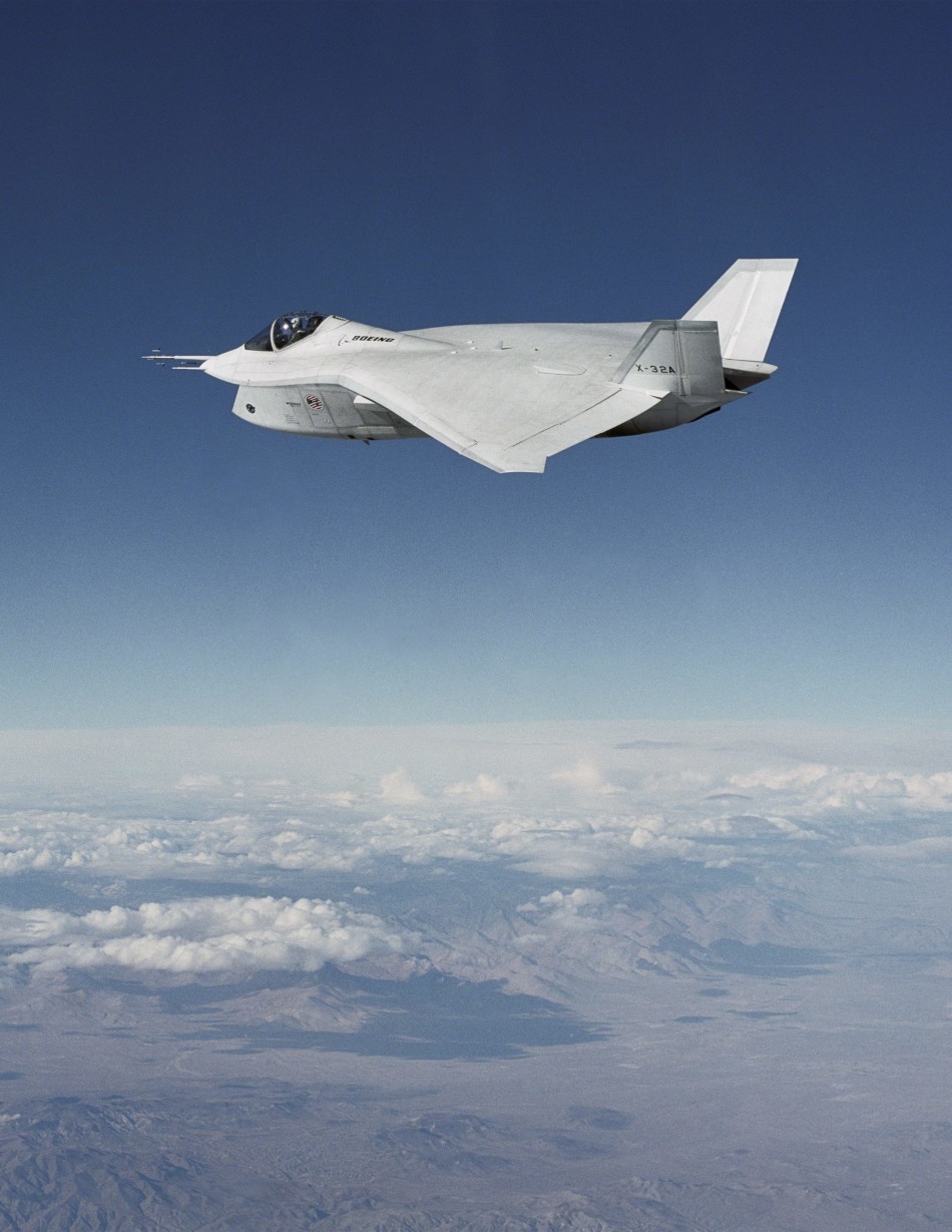 美军淘汰验证机x32大图 网友戏称"飞天蛤蟆"