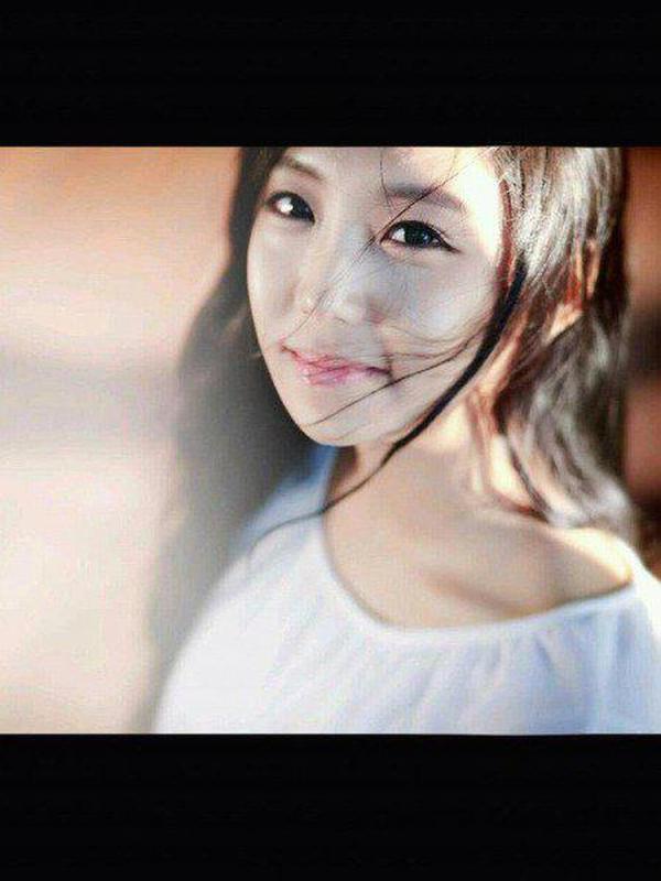 kim miso是韩国2014年选美比赛miss maxim korea冠军,今年25岁的她将