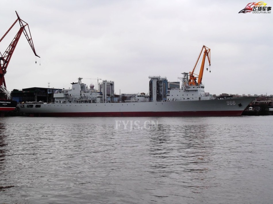 又一艘新军船亮相:966号新远洋补给舰即将完工_高清图集_新浪网