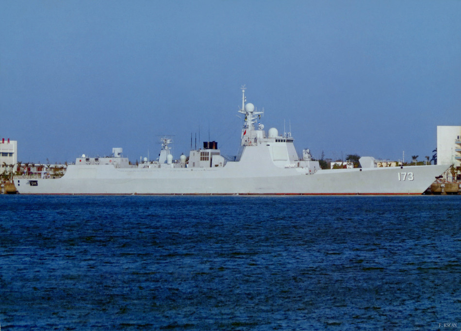中国海军最新接收的052d级防空驱逐舰173号