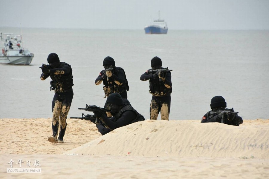 台军海龙蛙兵在金门演习渗透敌后作战