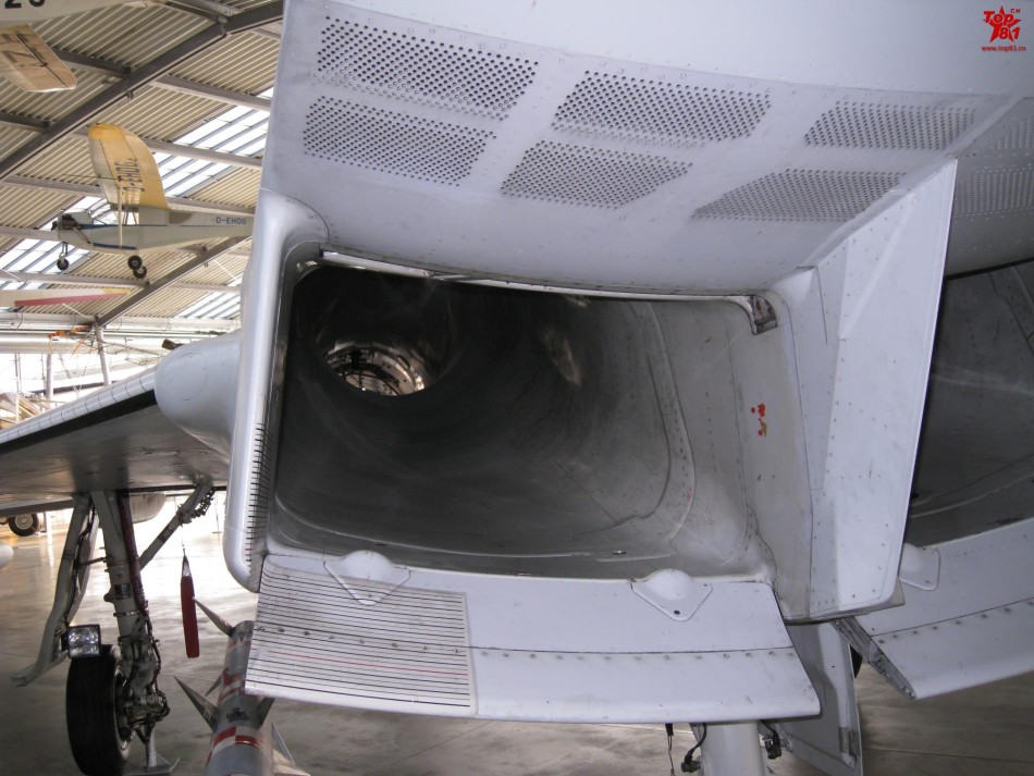 非常难得的好图形形色色的战斗机进气道