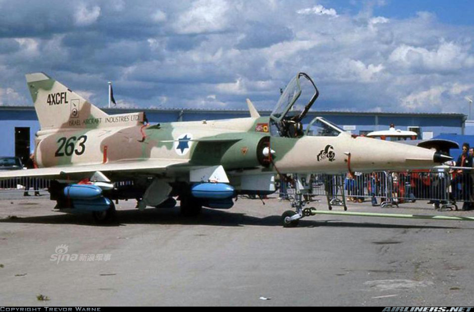 阿根廷弃购枭龙买了以色列幼狮战机