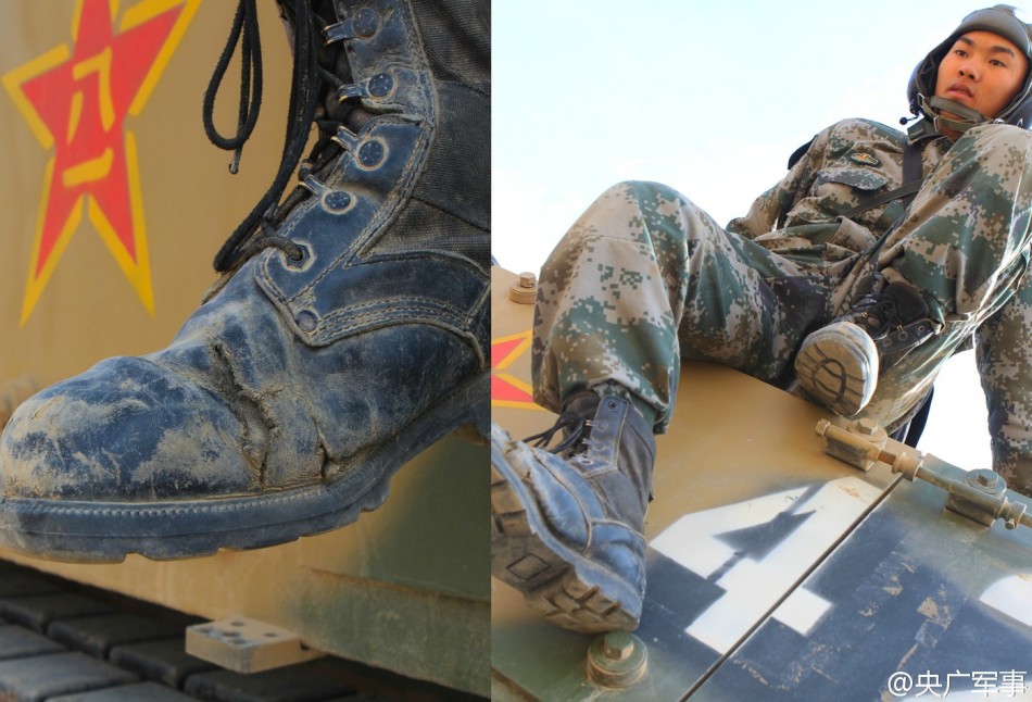 黄沙百战穿金甲第13军战士训练军靴全磨烂