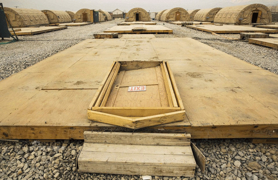 探秘中国西大门外最大美军基地