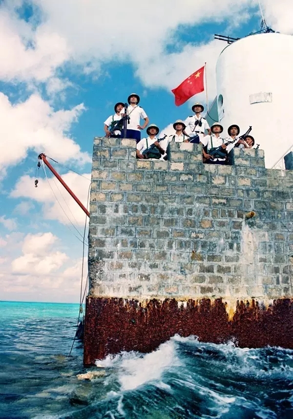 犯中华者杀无赦 南海舰队317次作战毙敌2000人