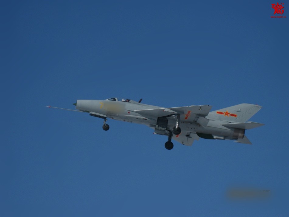 歼7海外辉煌巴空军参谋长赞其可靠性远超f16