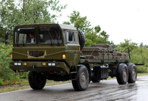 巴铁用上中国16轮导弹发射车可载沙欣3核导弹