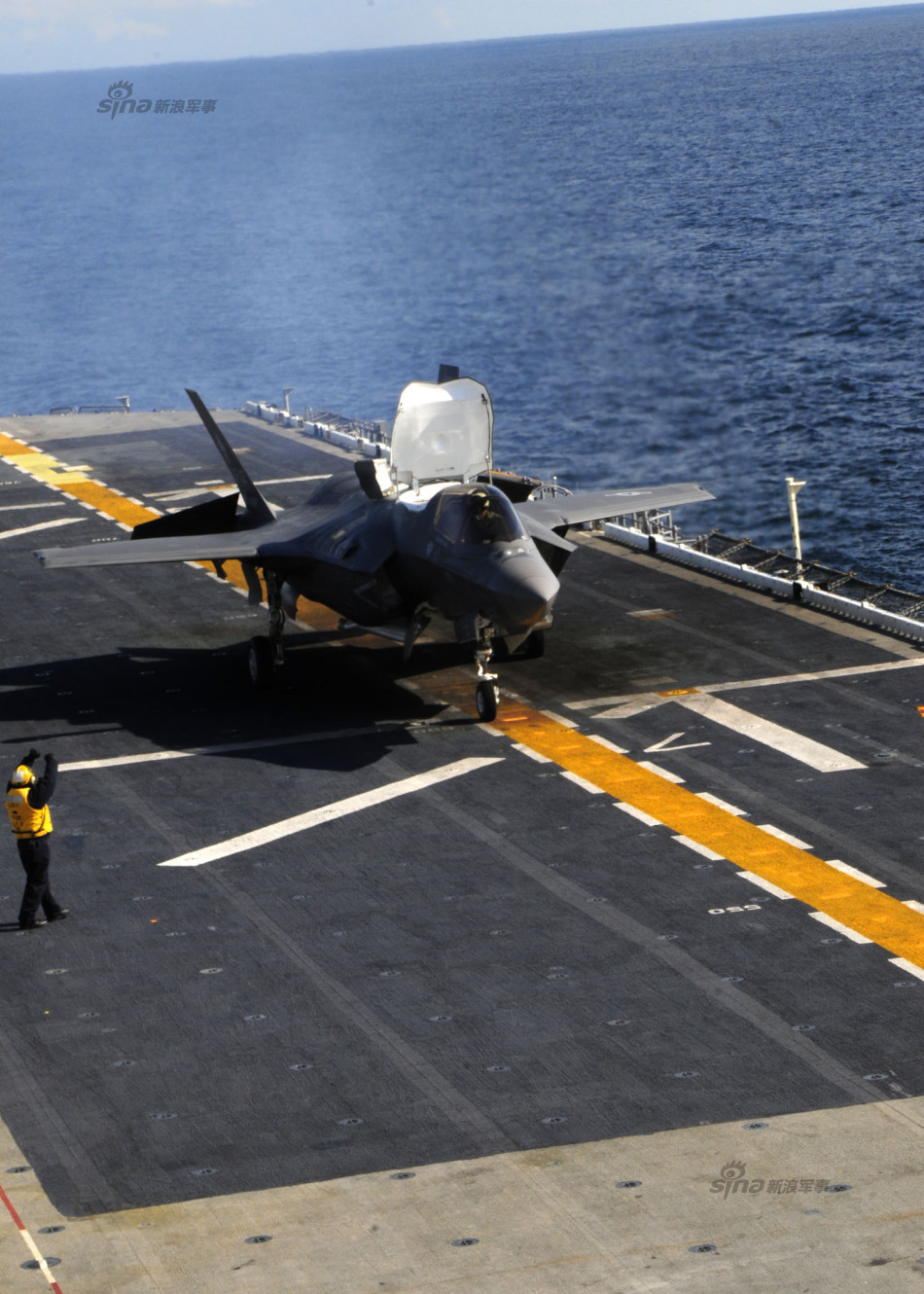 英军装备首批f35b战机将由海空军共用