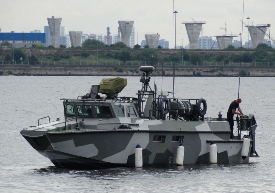 谁说俄罗斯不山寨?bk-16特战艇直接克隆原版