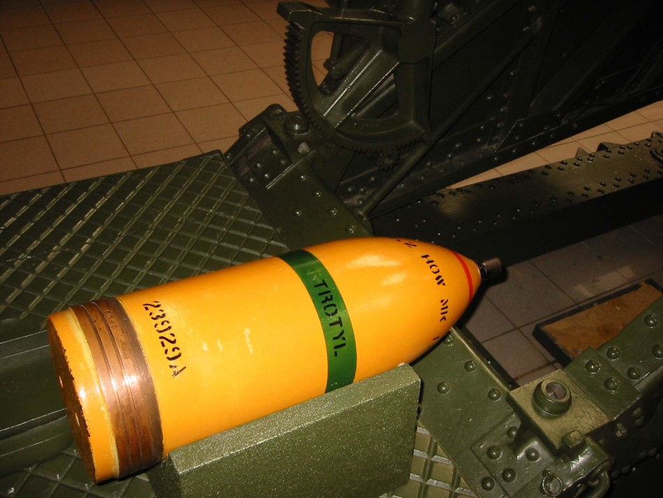 英国百年历史重型榴弹炮 仍有两门留存于世