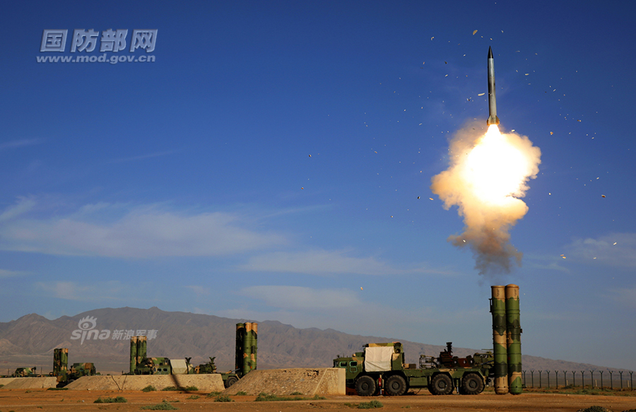 红旗9抗饱和发射!中国空军导弹师防空实弹演习