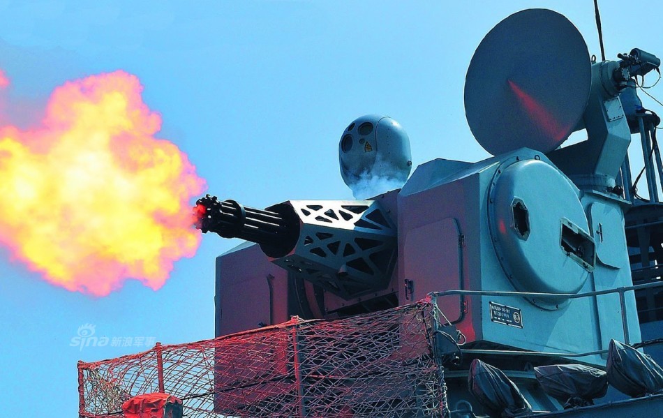 中国海军最强1130近防炮猛开火