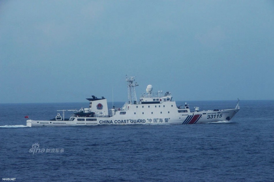 中国15艘海警船保卫钓鱼岛 史上最多