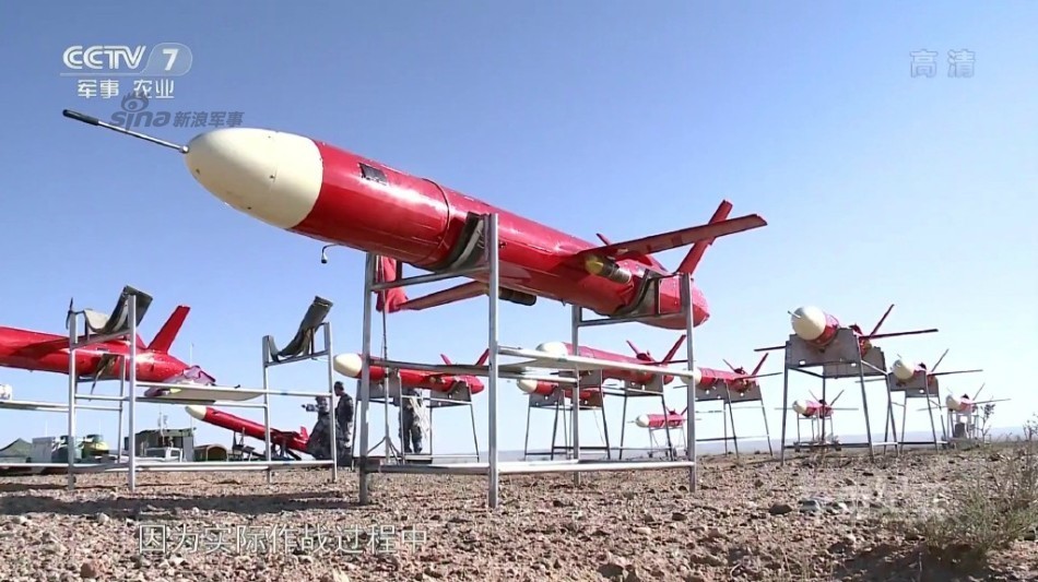 国产新高速无人靶机发射:可扮演敌机模拟突防