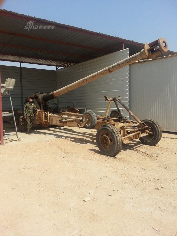 伊拉克展示中国罕见的83式牵引炮_高清图集_新浪网