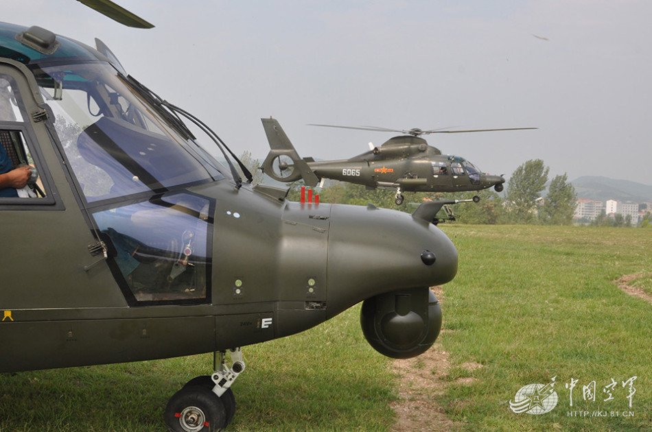 维护香港和平!解放军驻港部队武直9实战化训练