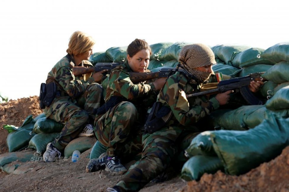 叙利亚女兵身亡图片