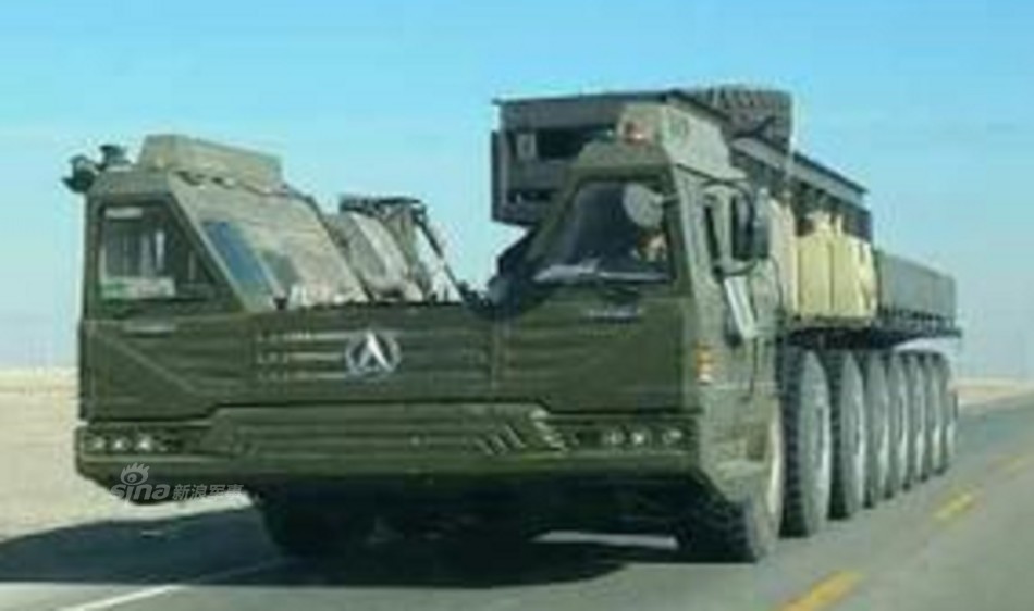 机动发射不逊白杨m!曝中国东风41超重型底盘