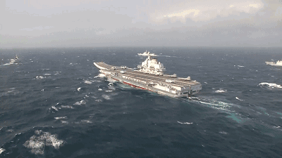 第一岛链都调戏完了！辽宁舰编队返回青岛母港