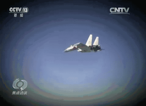 美独霸太平洋时代终结！辽宁号航母威武正面照