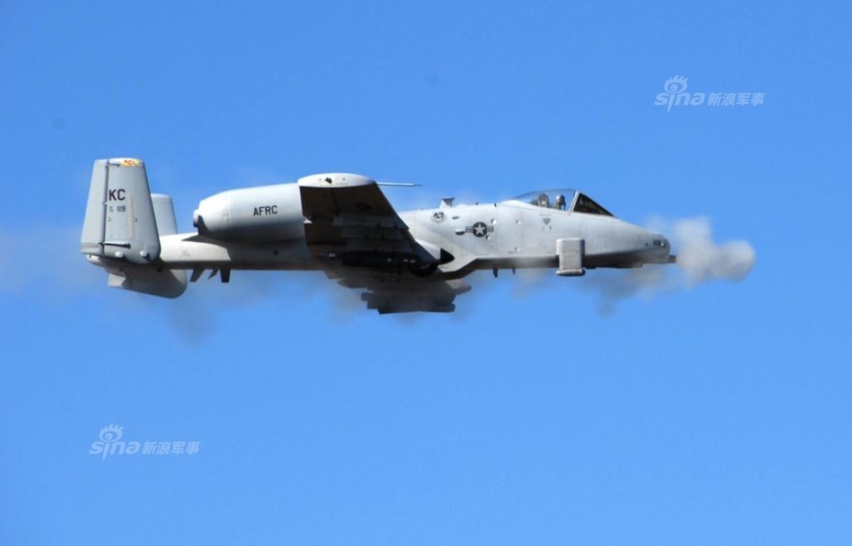 美国防长到韩国a10战机开道:对中国态度强硬