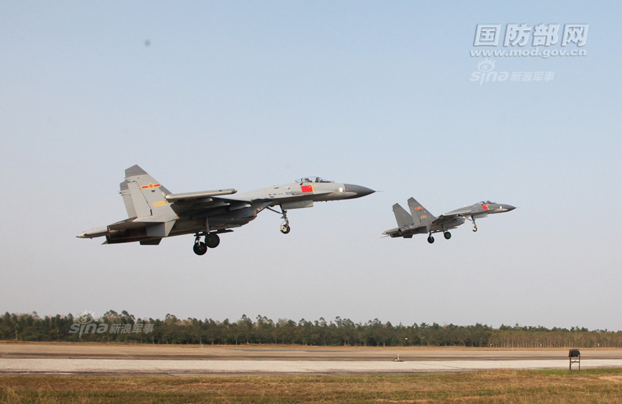 曾经中国空军最强机!歼11战机加力起飞仍帅气