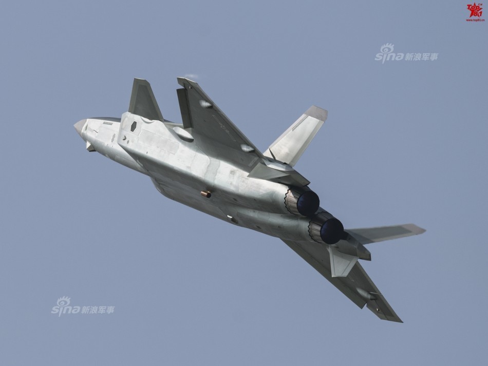 继续左滑进入下一图集 继续左滑进入下一图集 