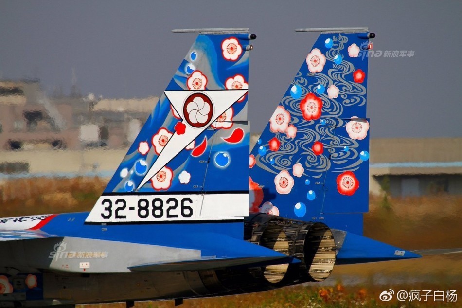 和中国空军约会得打扮!日本f15战机涂装抢眼