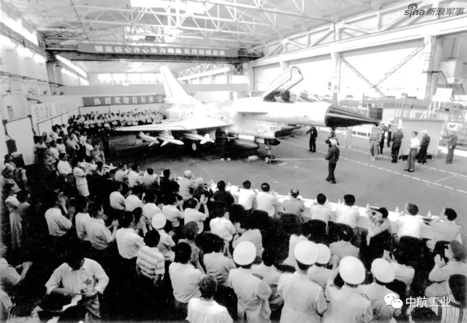 歼10战机首飞已19年:回首无人知晓的背后故事_高清图集_新浪网