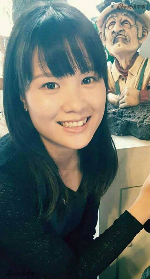 这台妹不错!台军曝主力战机发动机维修女技师_高清图集_新浪网