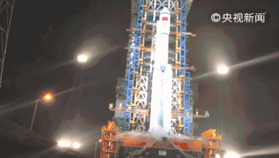 世界现役最大货运飞船！中国天舟一号成功发射