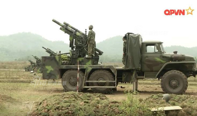 火炮技术比中国差远:越南105毫米自行卡车炮