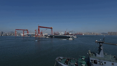 动图回顾国产航母下水过程！大国巨舰激动人心