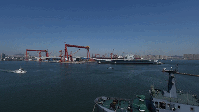 动图回顾国产航母下水过程！大国巨舰激动人心