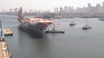 动图回顾国产航母下水过程！大国巨舰激动人心