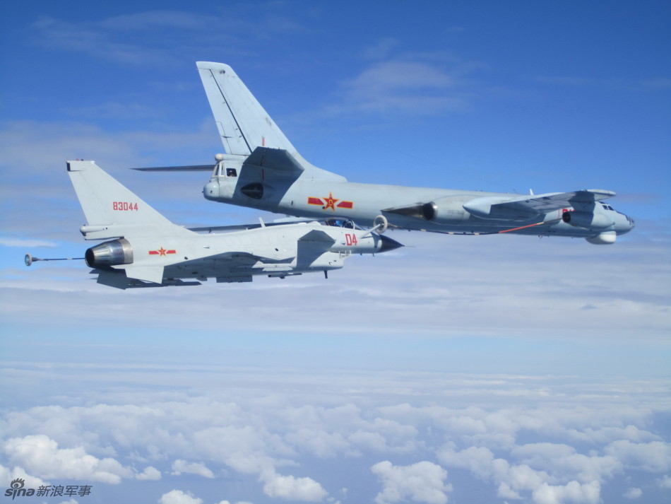 可夜间加受油!疑似中国空军伊尔78加油机亮相