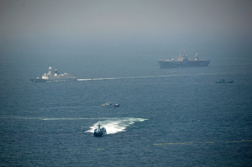 美专家:美继续遏华将致灾难 东亚应由中国主导