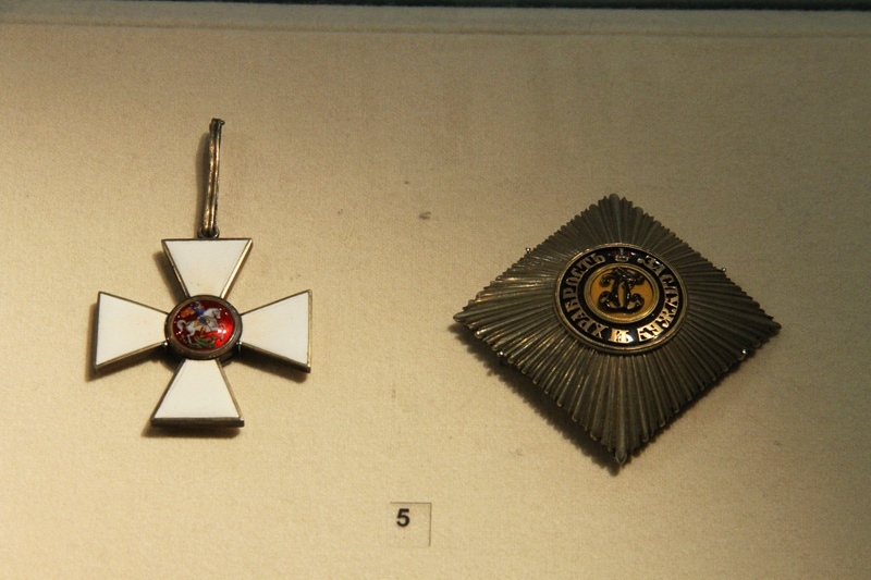 猜你喜欢 19 / 22 圣安德烈勋章    人民网记者 屈海齐 摄