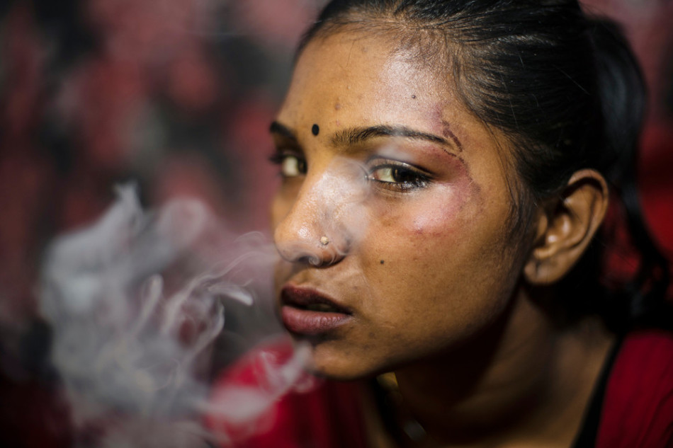 孟加拉kandapara妓院日常 贫穷土壤上的恶之花