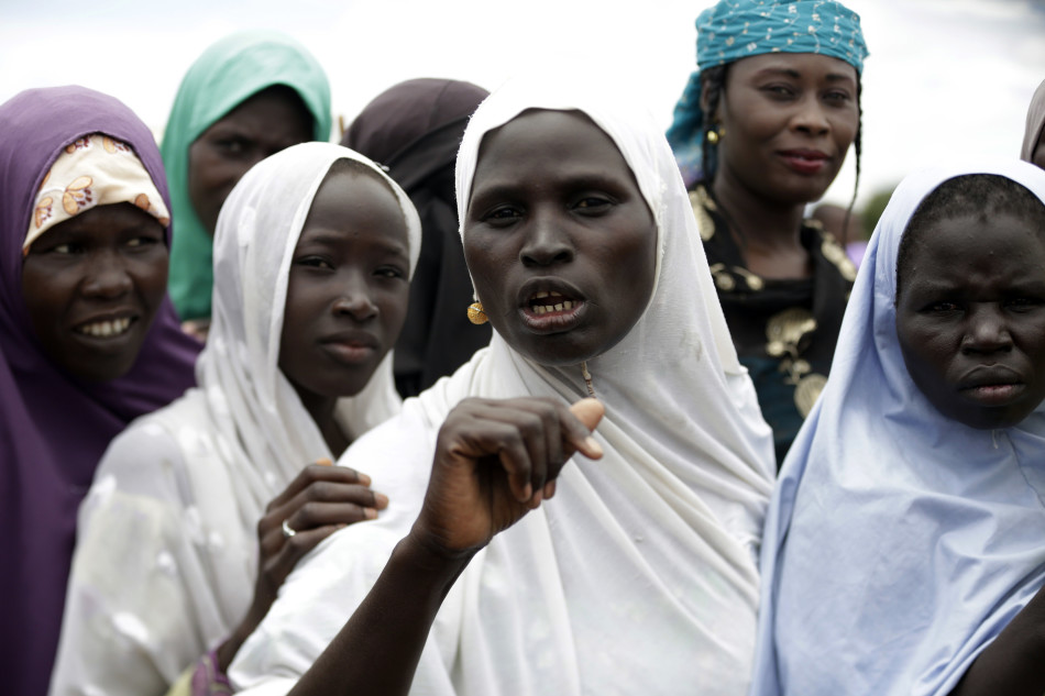 非洲难民营儿童营养不良濒临死亡